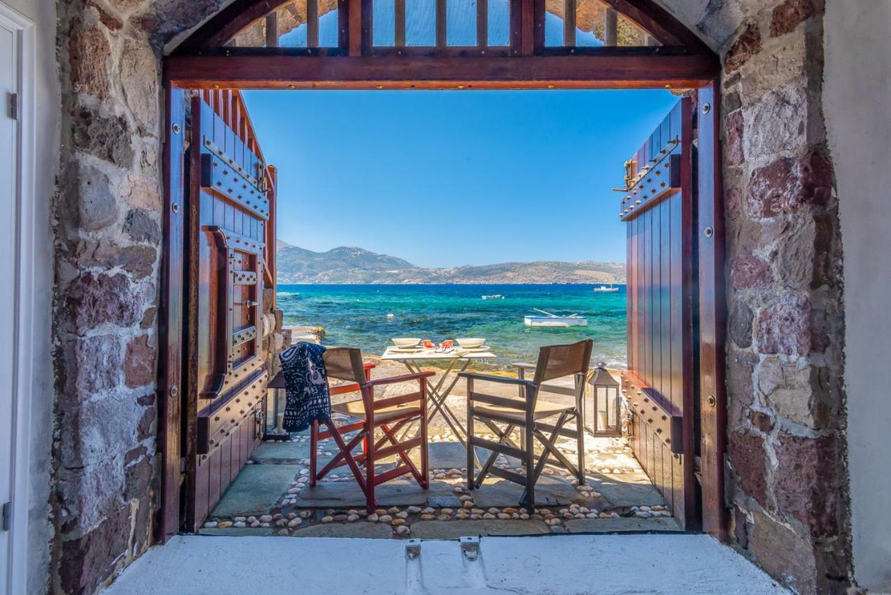 Neosikos Amazing Beach House In Milos Island Villa Klima  Kültér fotó